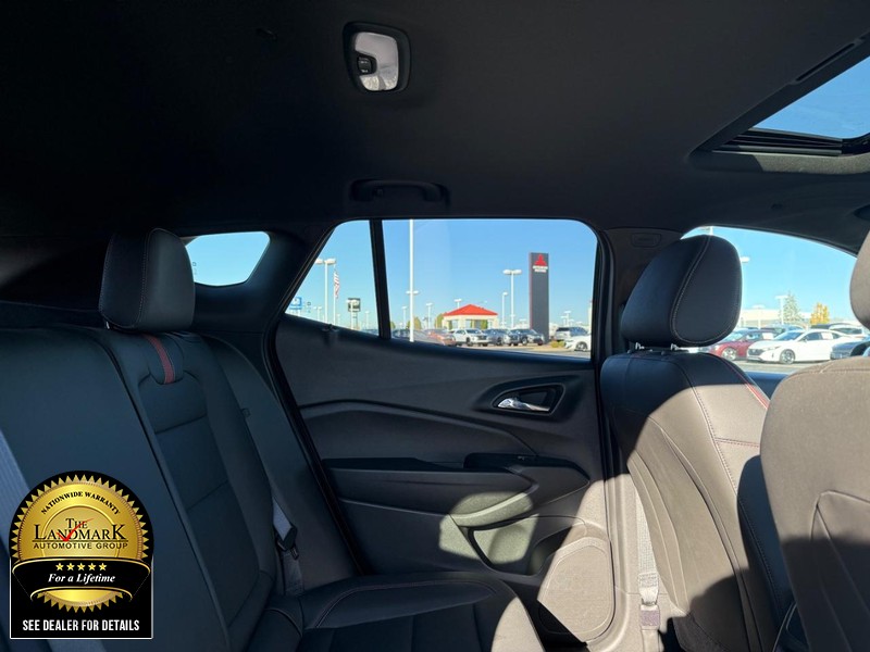 Chevrolet Trax Vehicle Full-screen Gallery Image 16