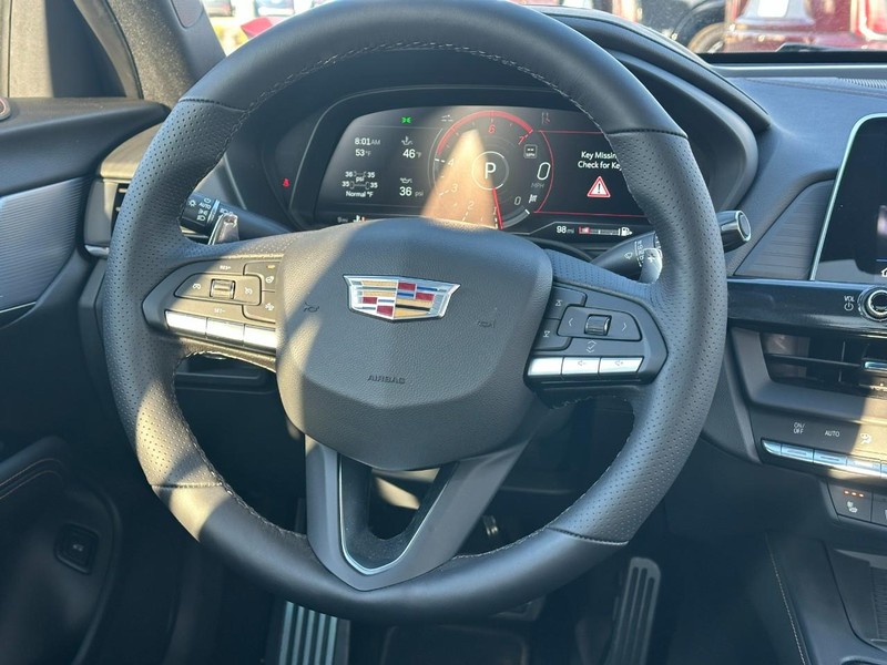 Cadillac CT4 Vehicle Full-screen Gallery Image 7