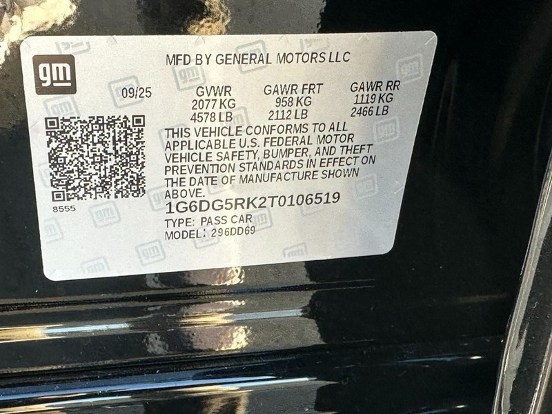 Cadillac CT4 Vehicle Full-screen Gallery Image 19