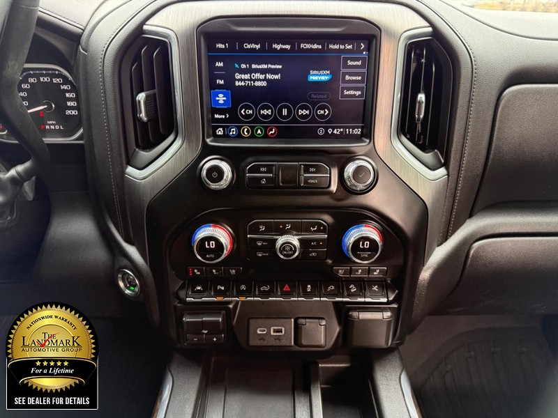 GMC Sierra 1500 Vehicle Full-screen Gallery Image 18