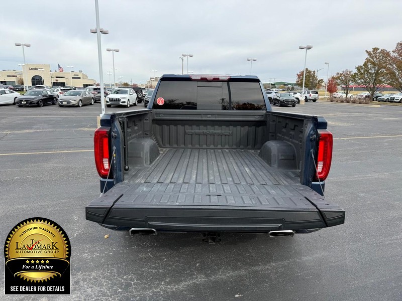 GMC Sierra 1500 Vehicle Full-screen Gallery Image 19