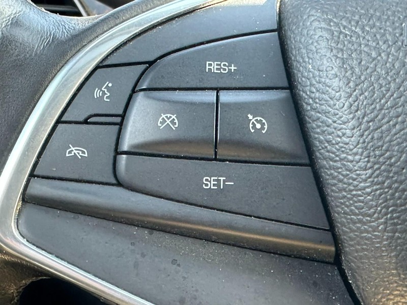 Cadillac CT6 Vehicle Full-screen Gallery Image 20