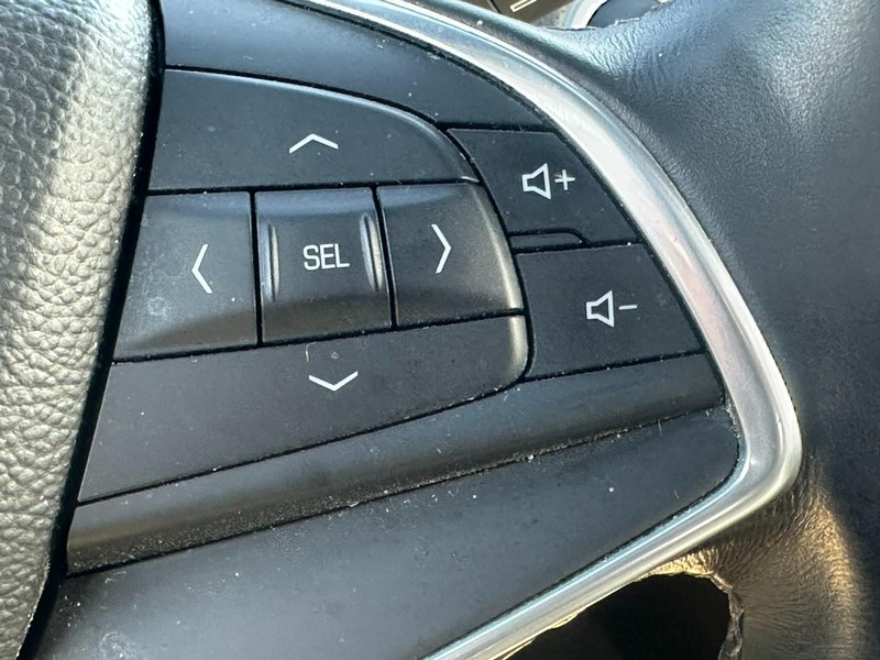 Cadillac CT6 Vehicle Full-screen Gallery Image 21