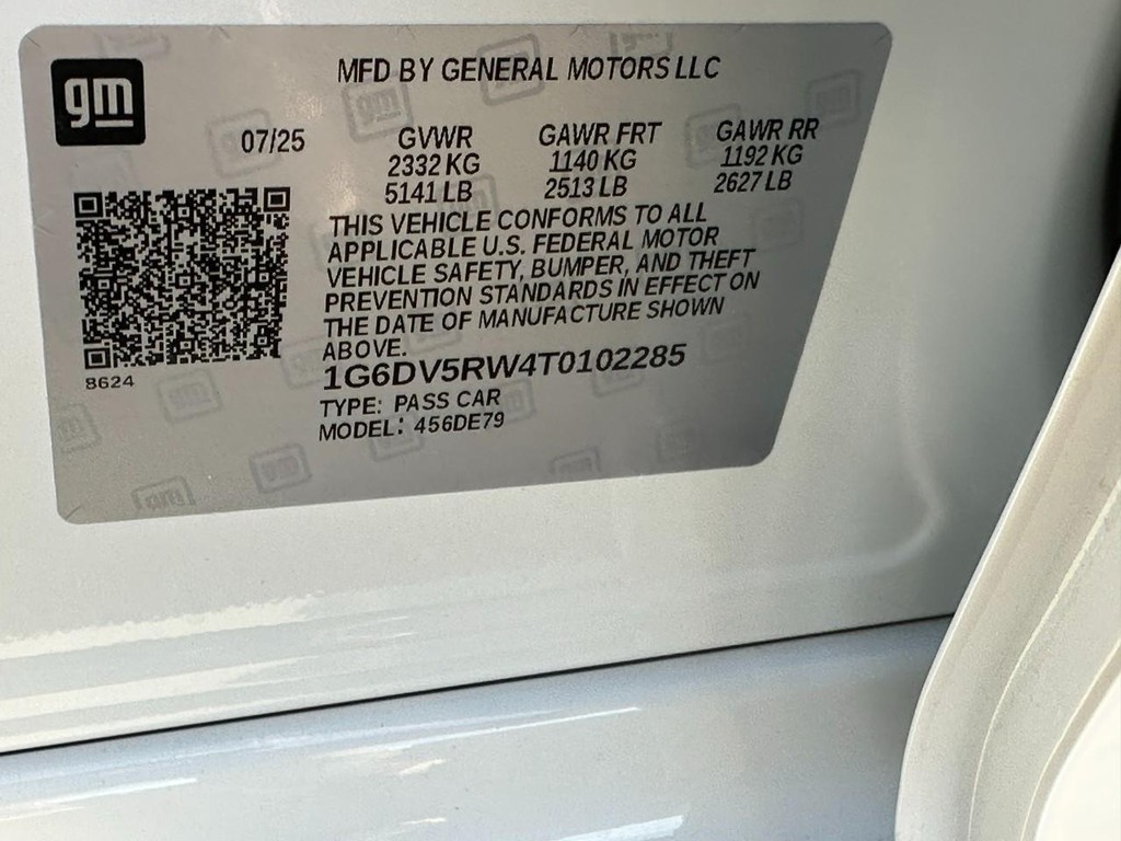 Cadillac CT5-V Vehicle Full-screen Gallery Image 19