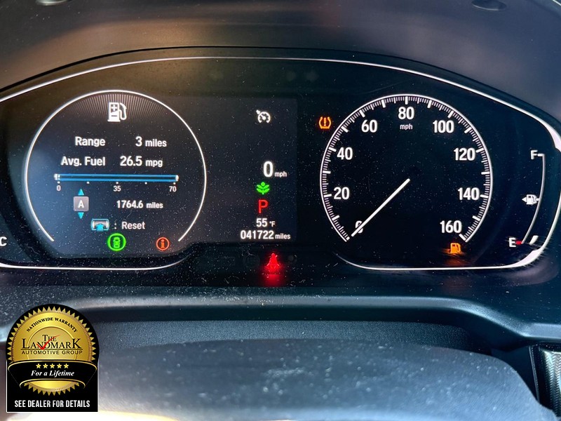 Honda Accord Sedan Vehicle Full-screen Gallery Image 12