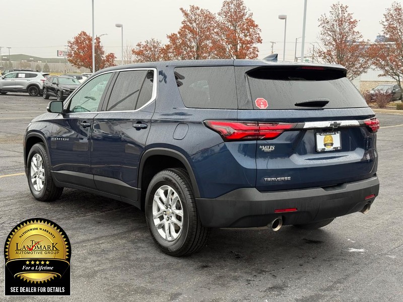 Chevrolet Traverse Vehicle Full-screen Gallery Image 6