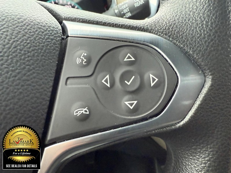 Chevrolet Traverse Vehicle Full-screen Gallery Image 11