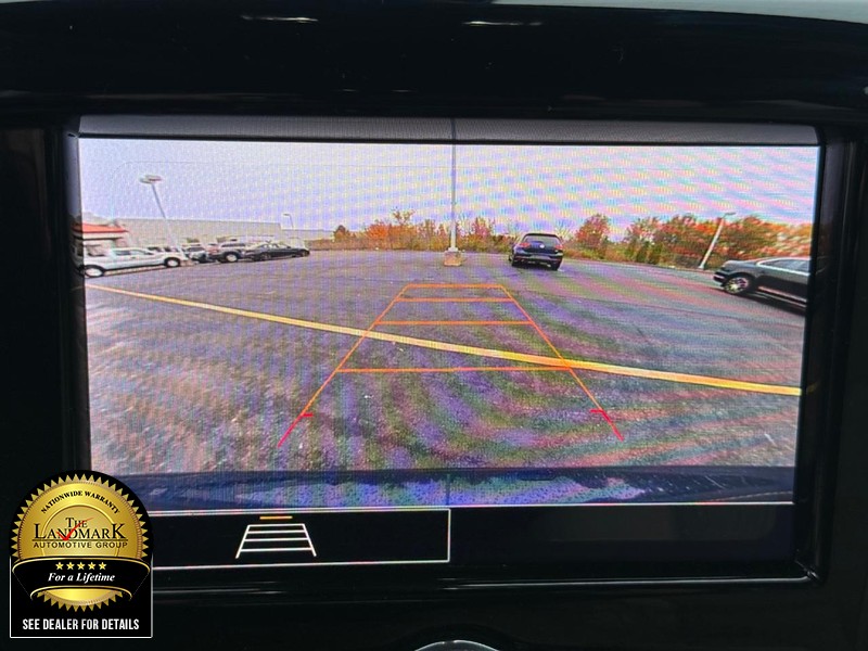 Chevrolet Traverse Vehicle Full-screen Gallery Image 13