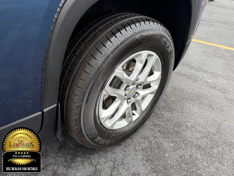 Chevrolet Traverse Vehicle Full-screen Gallery Image 21