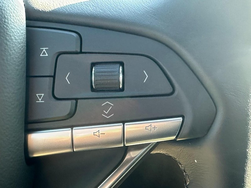 Cadillac XT6 Vehicle Full-screen Gallery Image 14