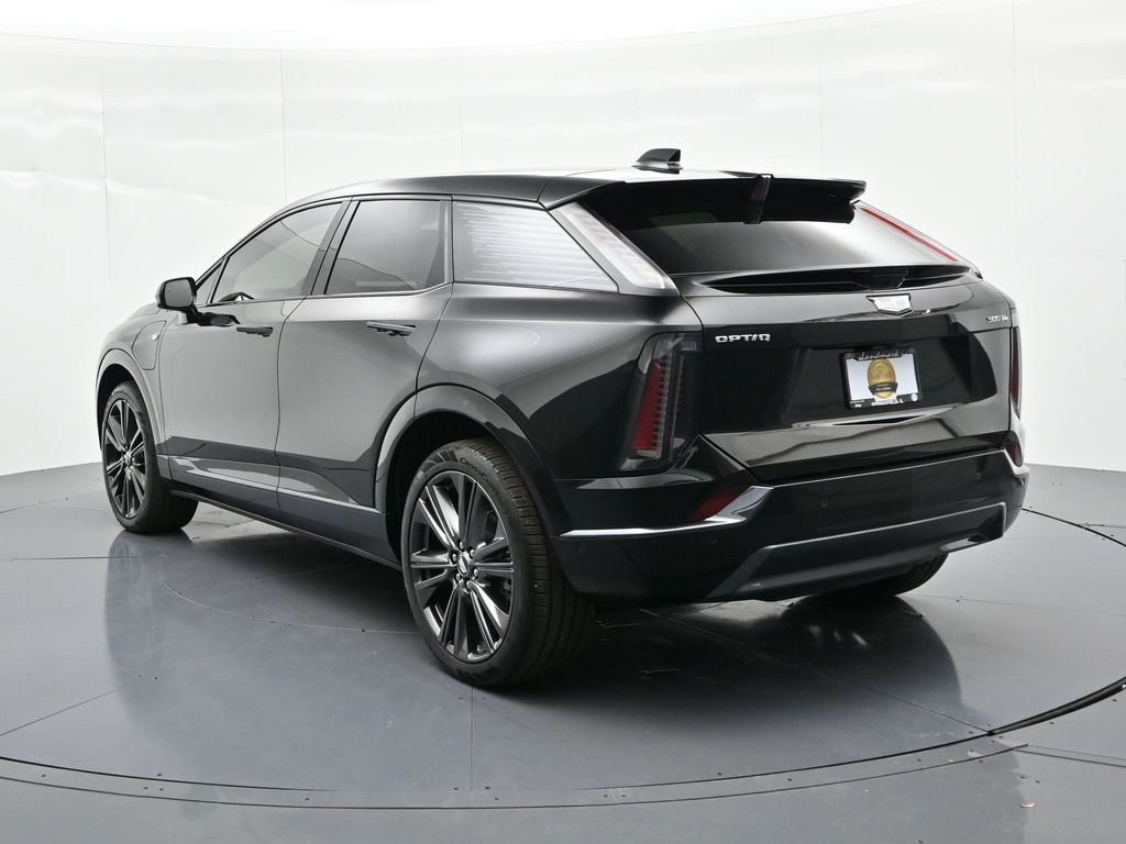 Cadillac OPTIQ Vehicle Full-screen Gallery Image 7