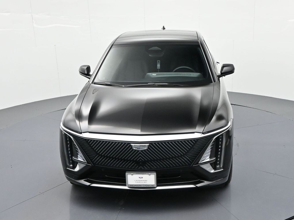 Cadillac LYRIQ Vehicle Full-screen Gallery Image 28