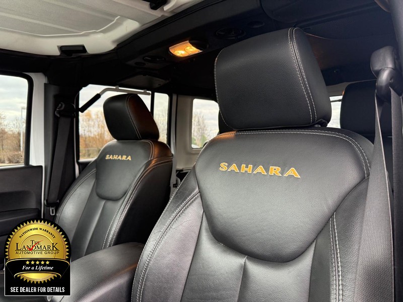 Jeep Wrangler Unlimited Vehicle Full-screen Gallery Image 9