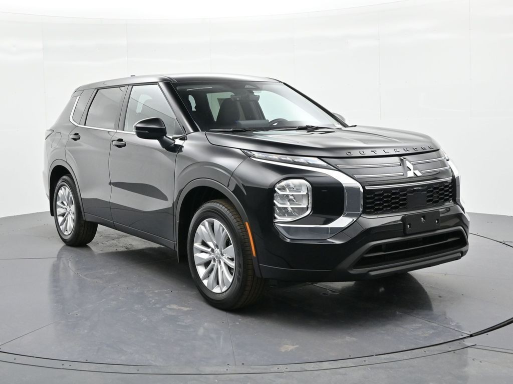 Mitsubishi Outlander Vehicle Full-screen Gallery Image 4