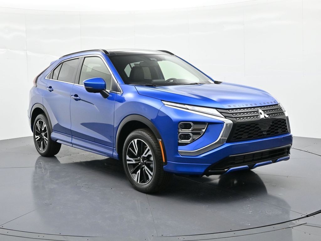 Mitsubishi Eclipse Cross Vehicle Full-screen Gallery Image 3