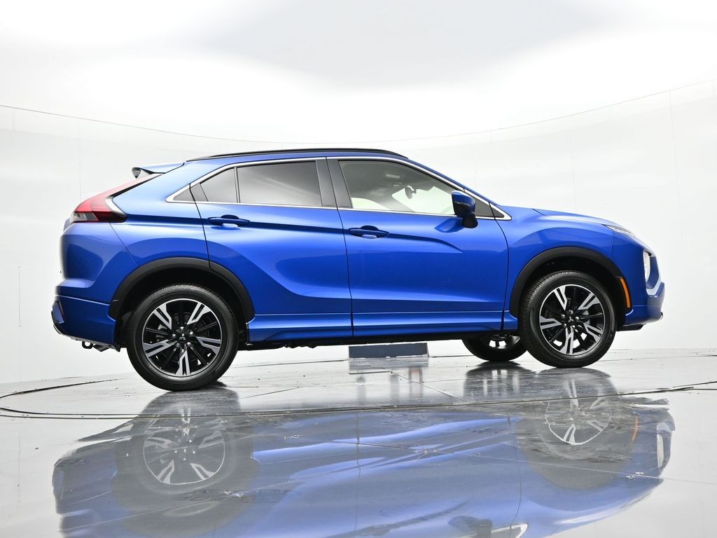 Mitsubishi Eclipse Cross Vehicle Full-screen Gallery Image 27