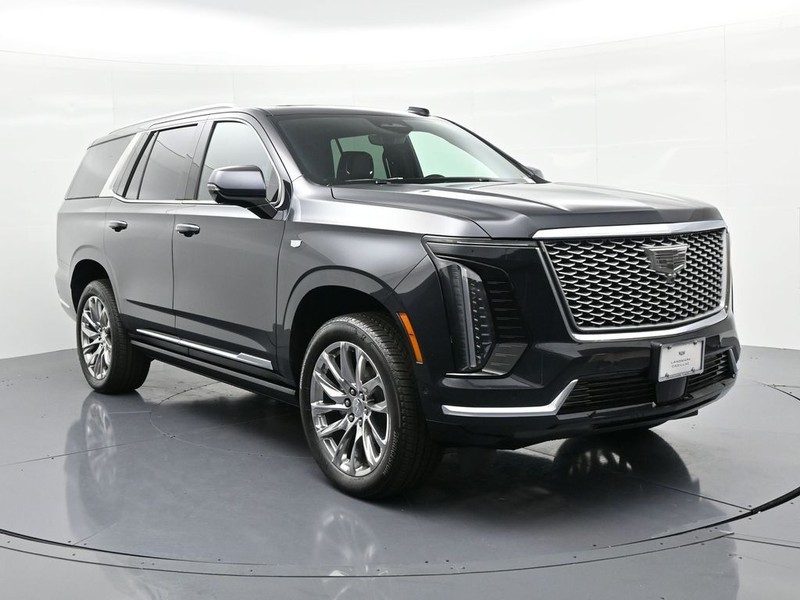 Cadillac Escalade Vehicle Full-screen Gallery Image 4