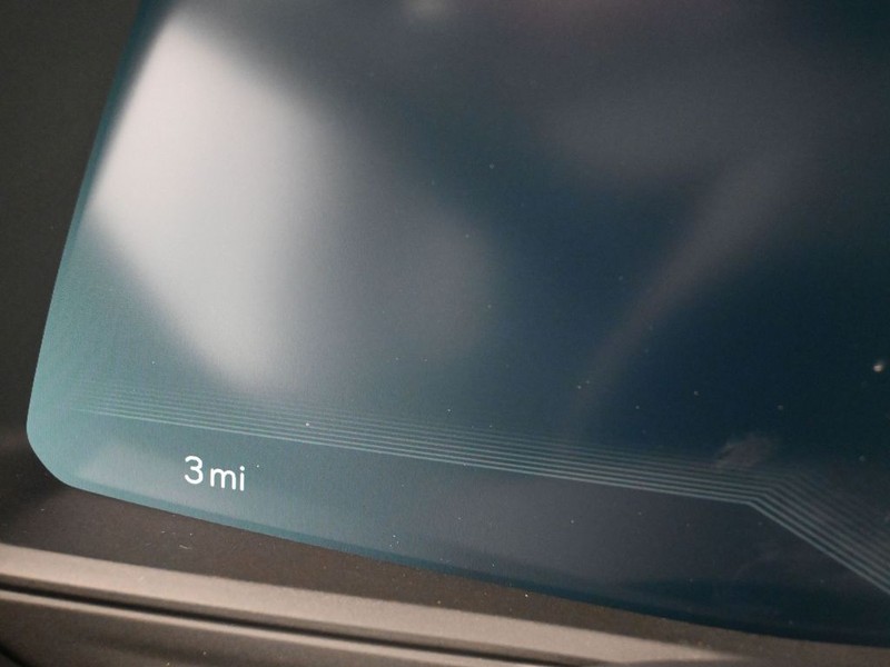 Cadillac CT4-V Vehicle Full-screen Gallery Image 11