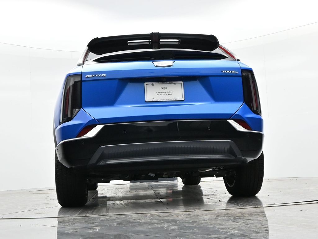 Cadillac OPTIQ Vehicle Full-screen Gallery Image 20