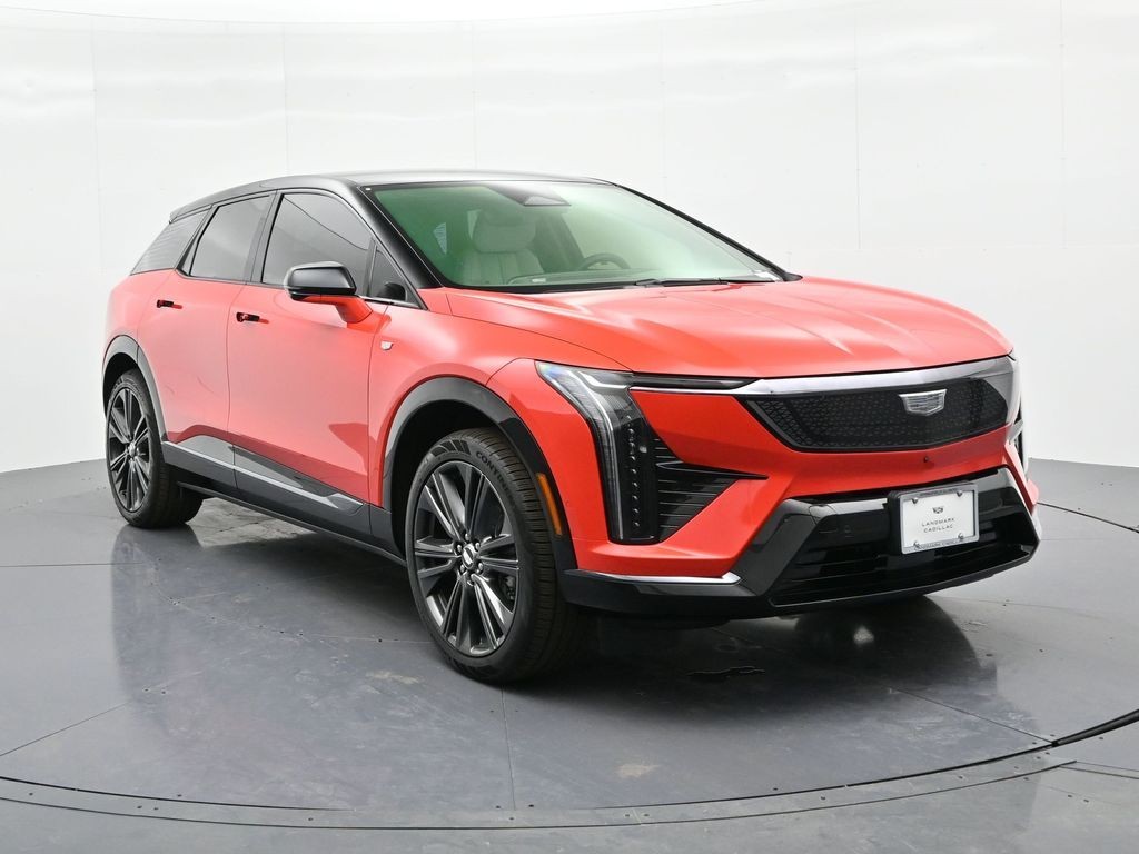 Cadillac OPTIQ Vehicle Full-screen Gallery Image 4