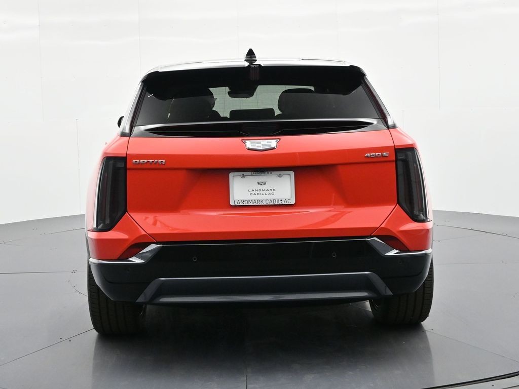 Cadillac OPTIQ Vehicle Full-screen Gallery Image 7