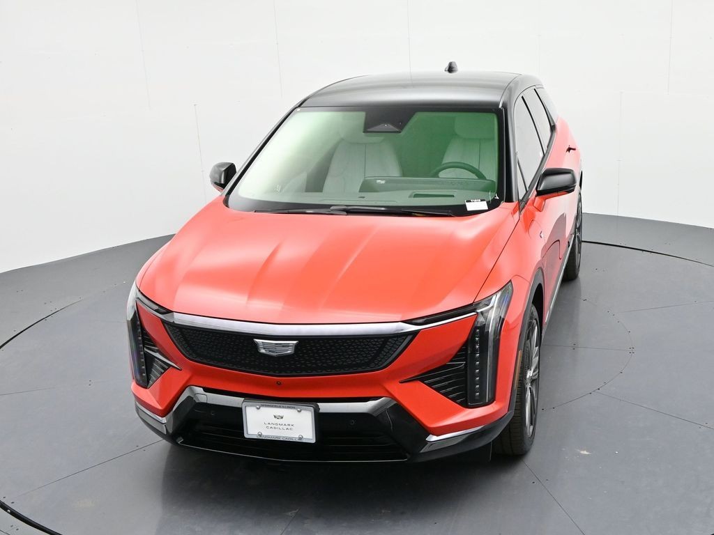 Cadillac OPTIQ Vehicle Full-screen Gallery Image 18