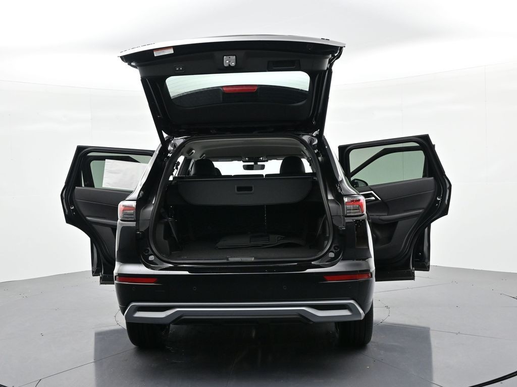 Mitsubishi Outlander Vehicle Full-screen Gallery Image 24