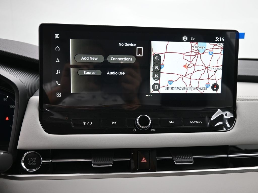 Mitsubishi Outlander Vehicle Full-screen Gallery Image 11