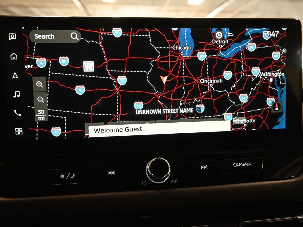 Mitsubishi Outlander Vehicle Full-screen Gallery Image 10