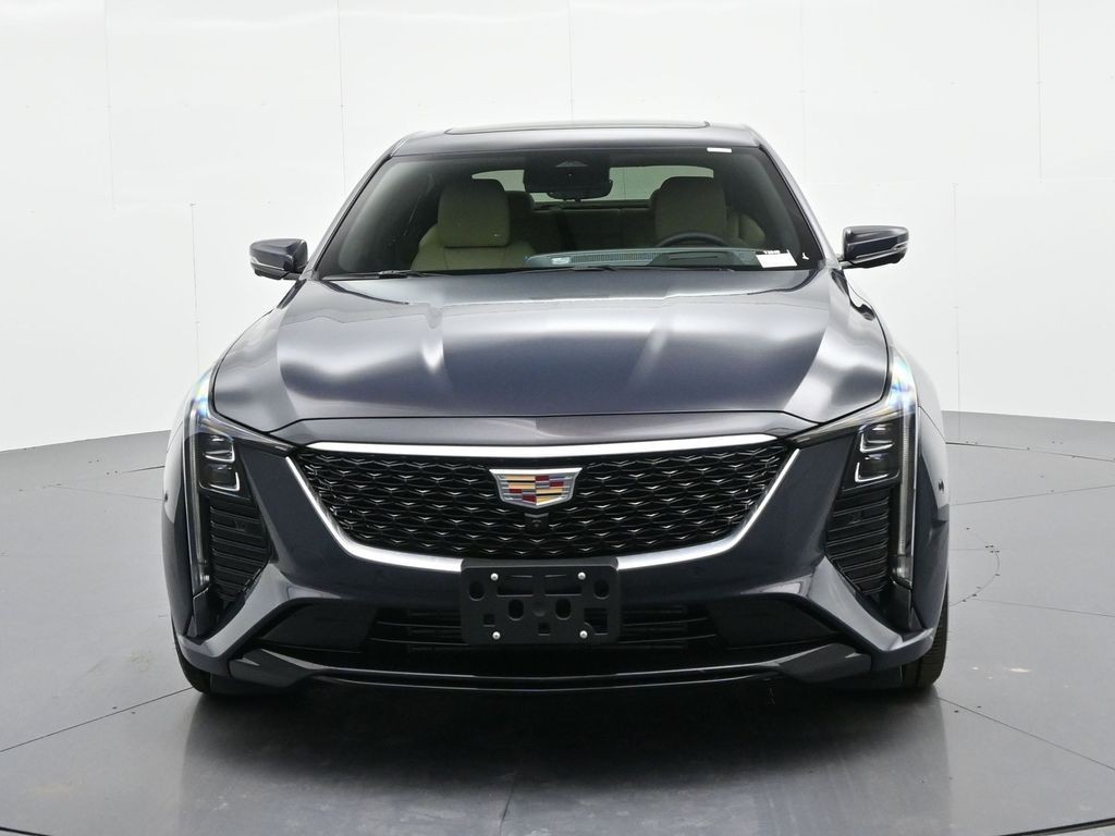 Cadillac CT5 Vehicle Full-screen Gallery Image 3