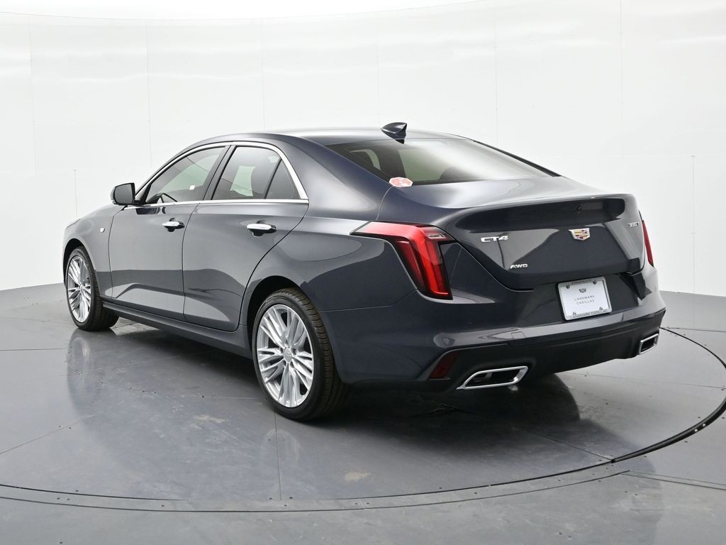 Cadillac CT4 Vehicle Full-screen Gallery Image 8