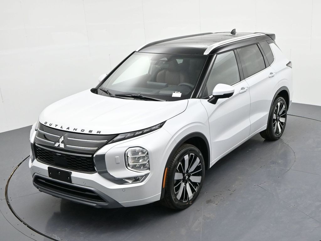 Mitsubishi Outlander Vehicle Full-screen Gallery Image 20