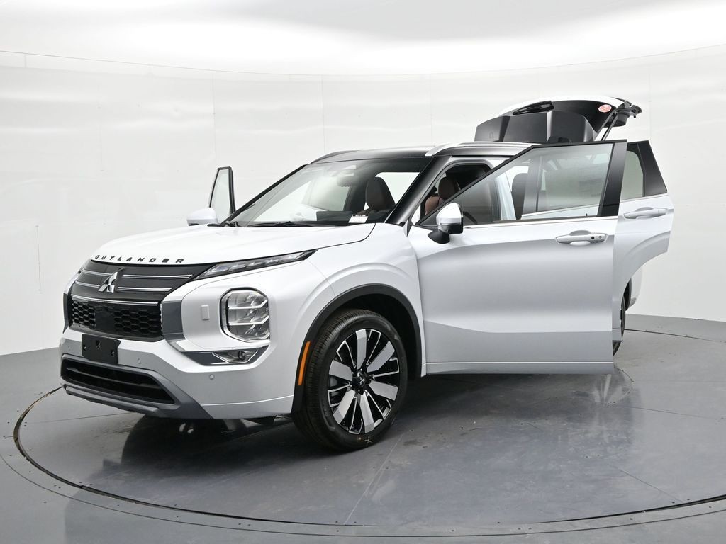 Mitsubishi Outlander Vehicle Full-screen Gallery Image 28