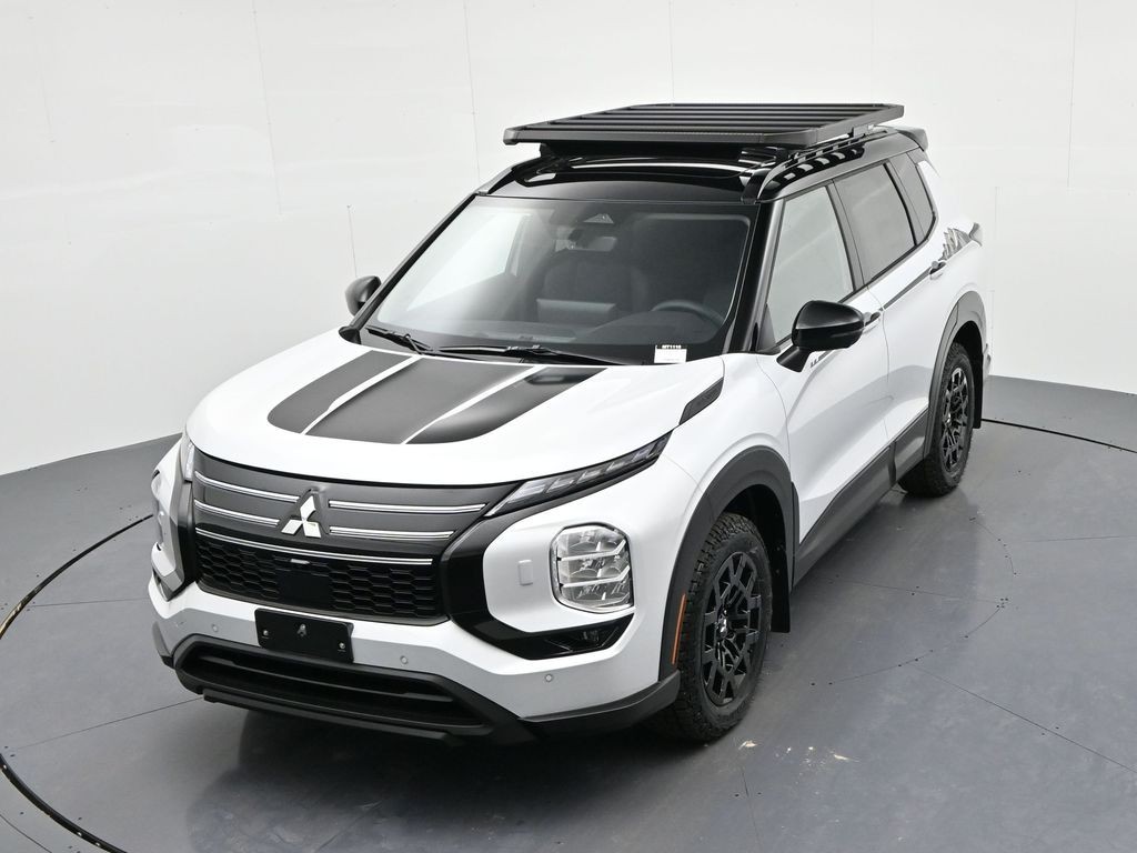 Mitsubishi Outlander Vehicle Full-screen Gallery Image 20