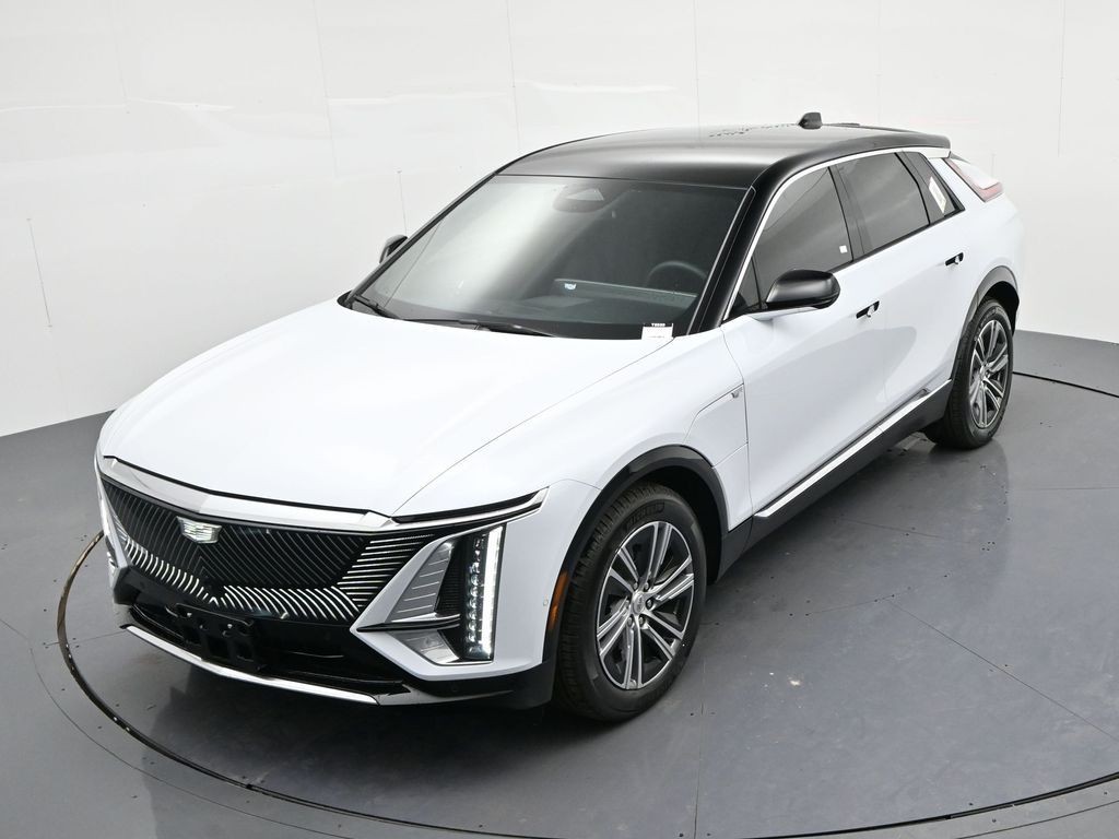 Cadillac LYRIQ Vehicle Full-screen Gallery Image 20