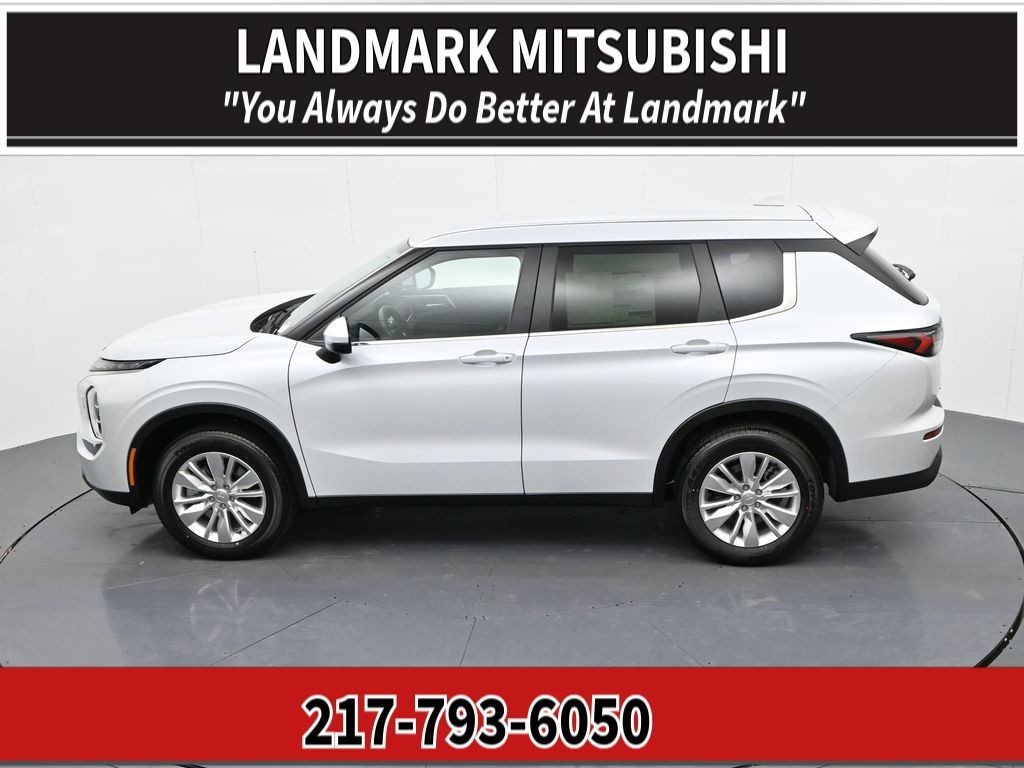 Mitsubishi Outlander Vehicle Full-screen Gallery Image 20