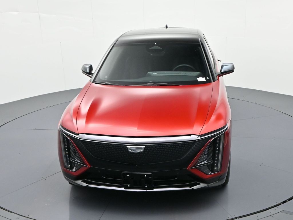 Cadillac LYRIQ Vehicle Full-screen Gallery Image 30