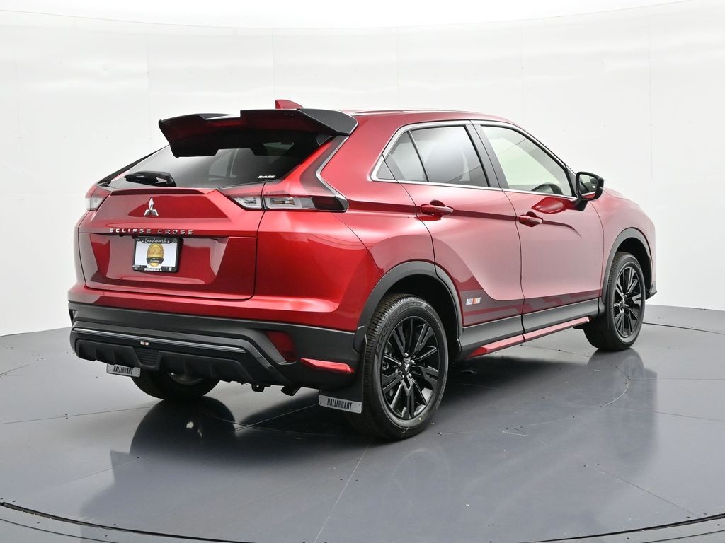 Mitsubishi Eclipse Cross Vehicle Full-screen Gallery Image 6