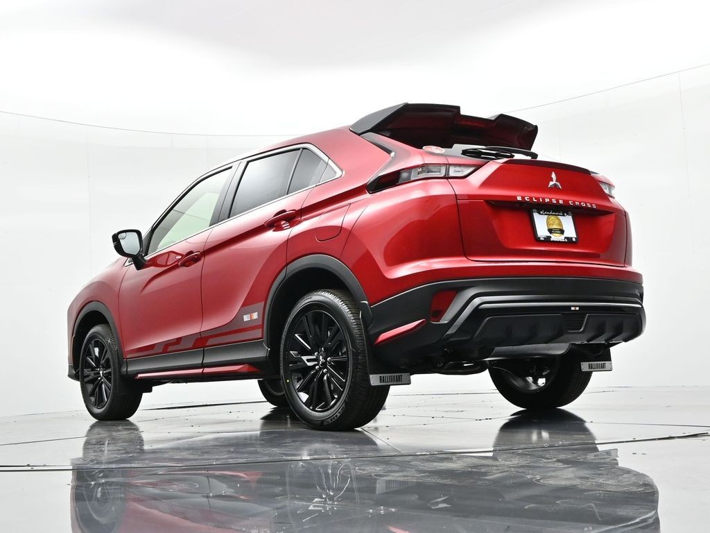 Mitsubishi Eclipse Cross Vehicle Full-screen Gallery Image 21