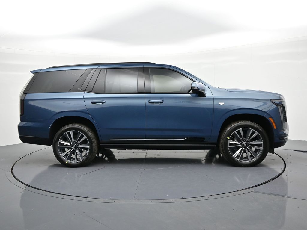 Cadillac Escalade Vehicle Full-screen Gallery Image 4