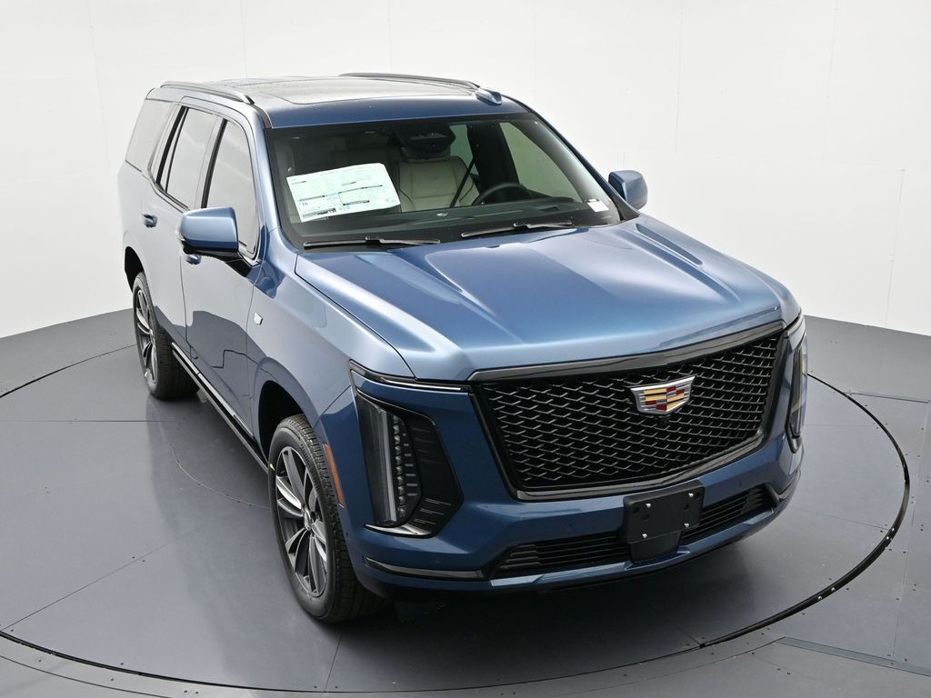 Cadillac Escalade Vehicle Full-screen Gallery Image 17