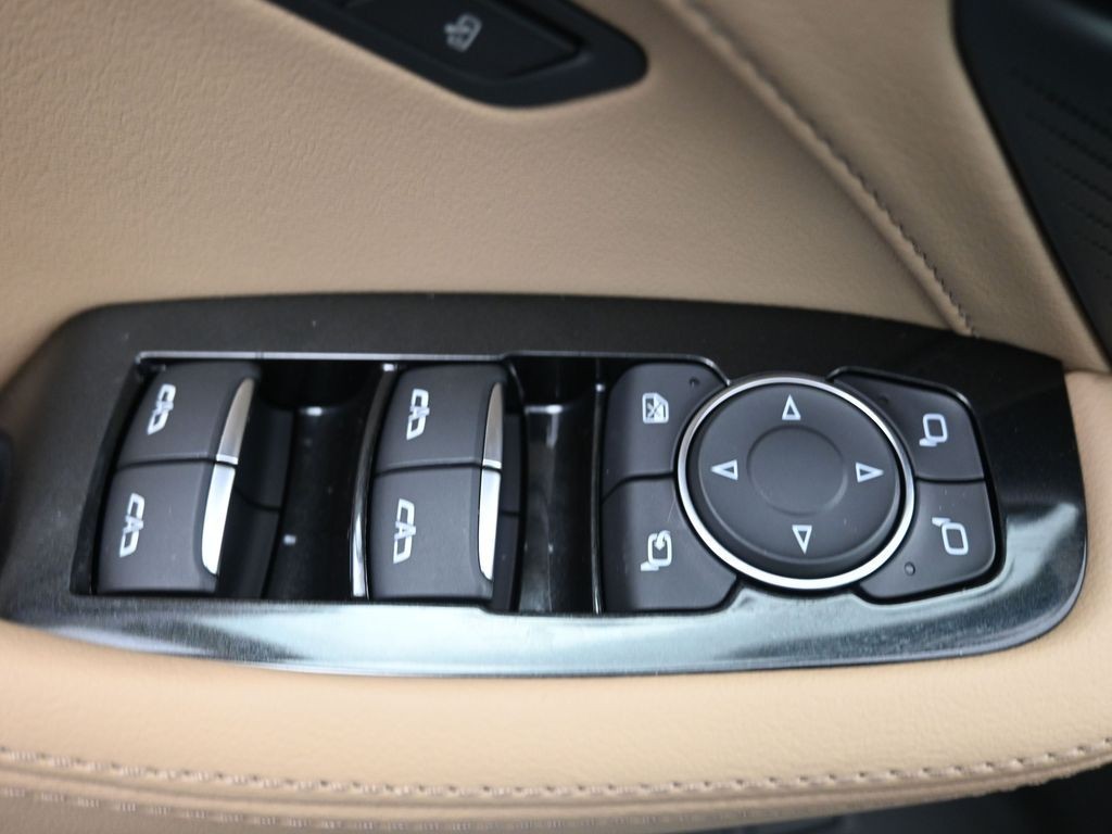 Cadillac CT5 Vehicle Full-screen Gallery Image 20