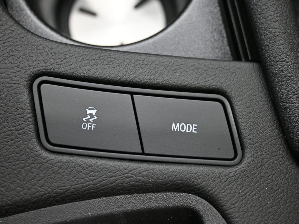 Cadillac XT5 Vehicle Full-screen Gallery Image 14