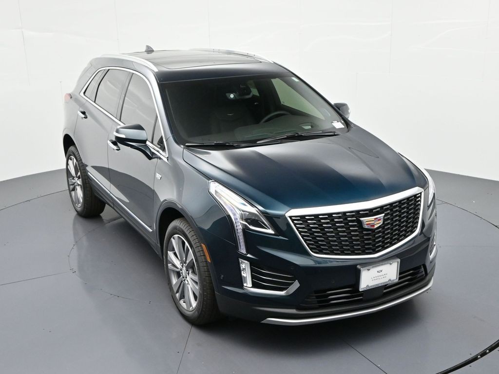 Cadillac XT5 Vehicle Full-screen Gallery Image 26