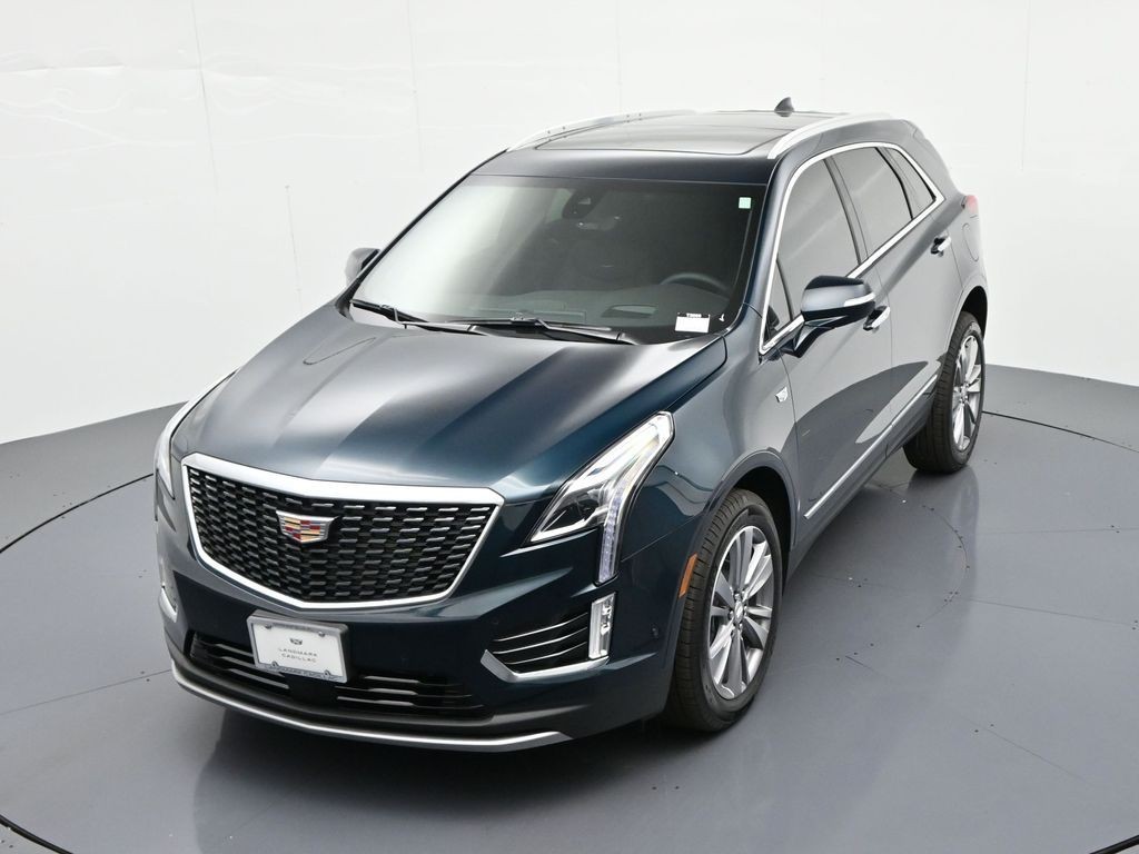 Cadillac XT5 Vehicle Full-screen Gallery Image 28