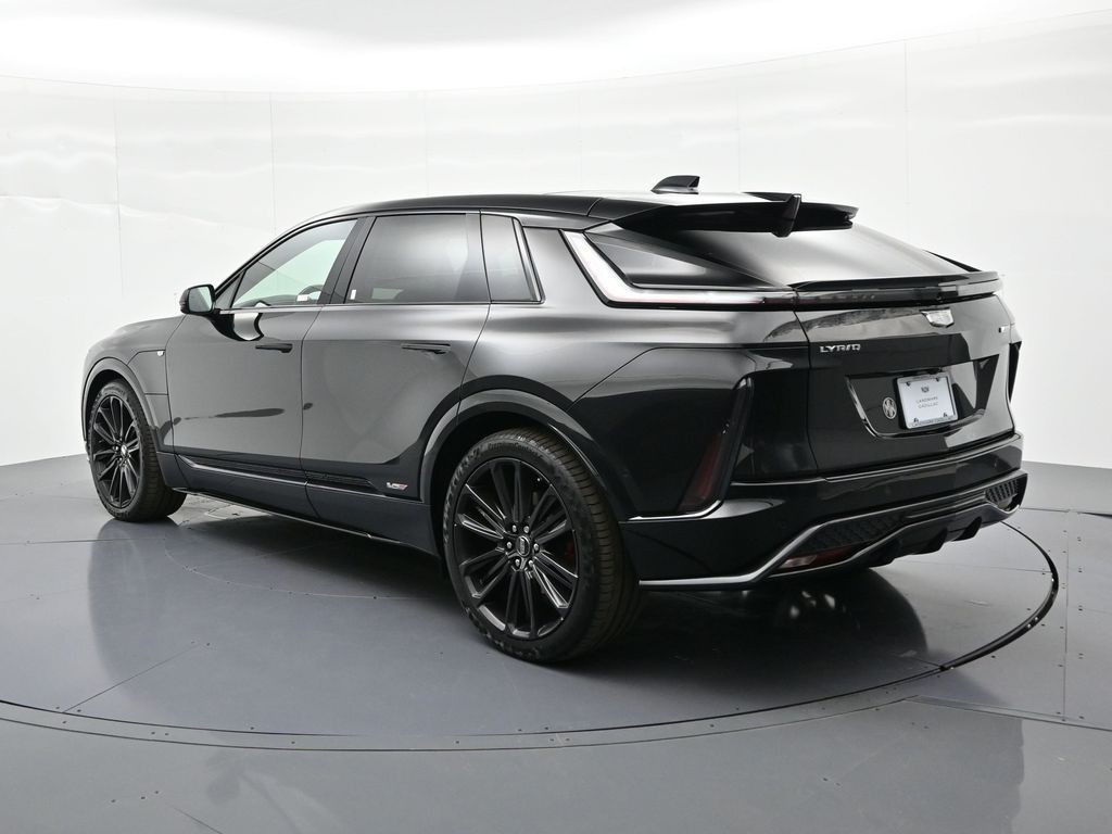 Cadillac LYRIQ Vehicle Full-screen Gallery Image 7