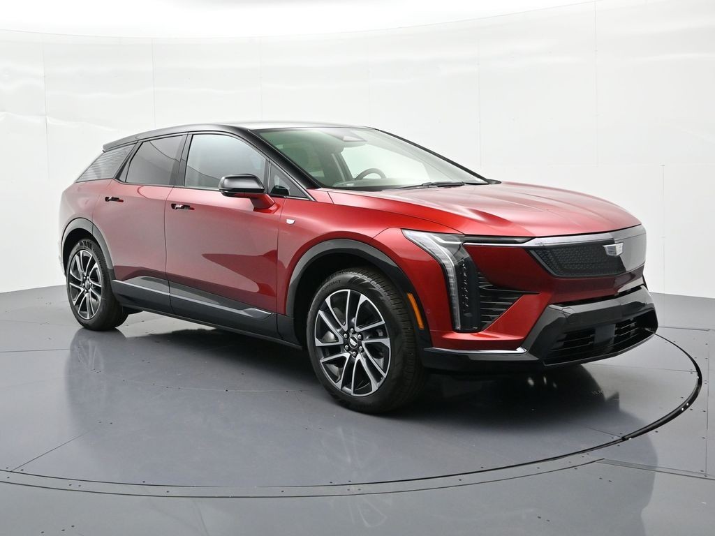 Cadillac OPTIQ Vehicle Full-screen Gallery Image 3