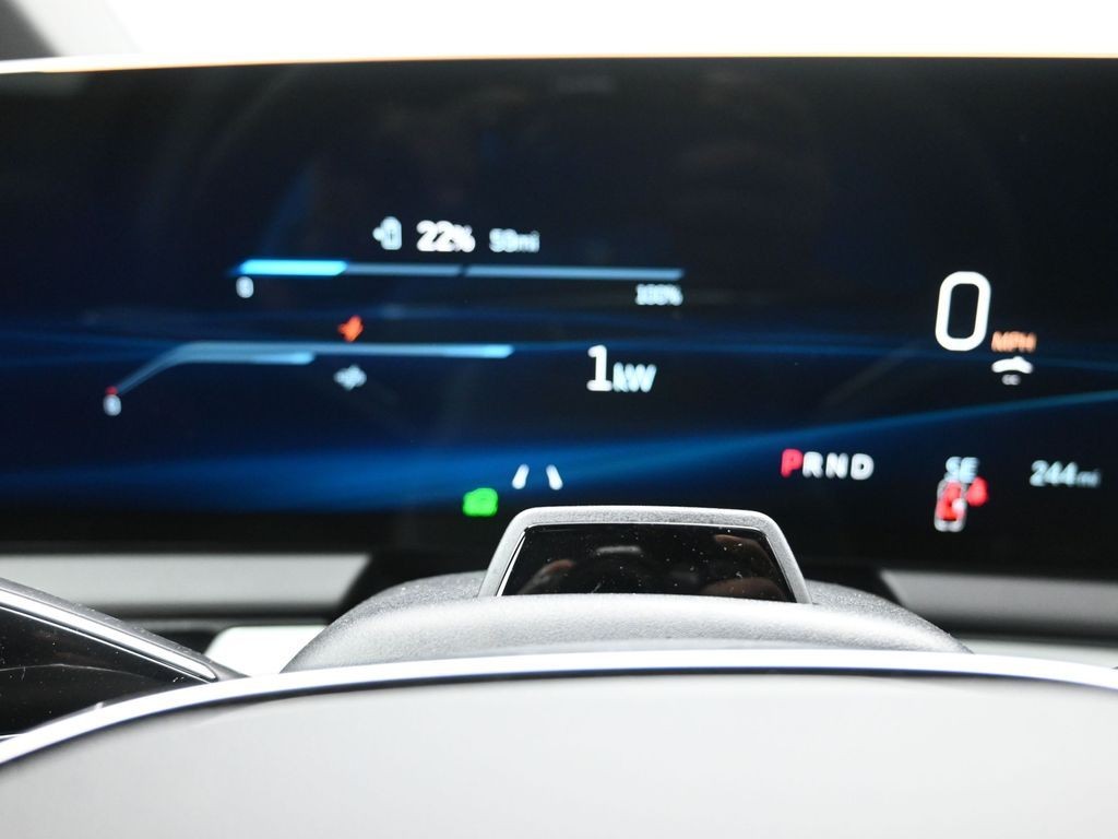 Cadillac OPTIQ Vehicle Full-screen Gallery Image 9