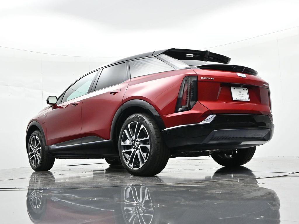 Cadillac OPTIQ Vehicle Full-screen Gallery Image 29