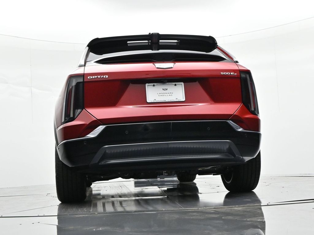 Cadillac OPTIQ Vehicle Full-screen Gallery Image 30